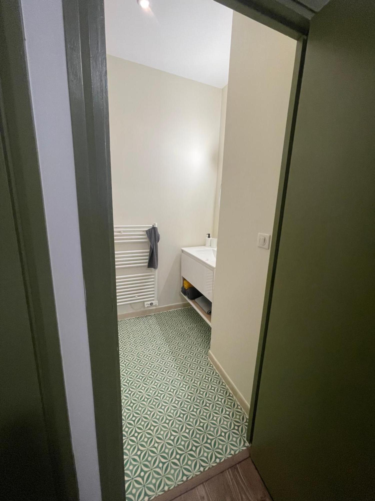 Appartement Au Coeur Du Centre Ville De Carcassonne Esterno foto