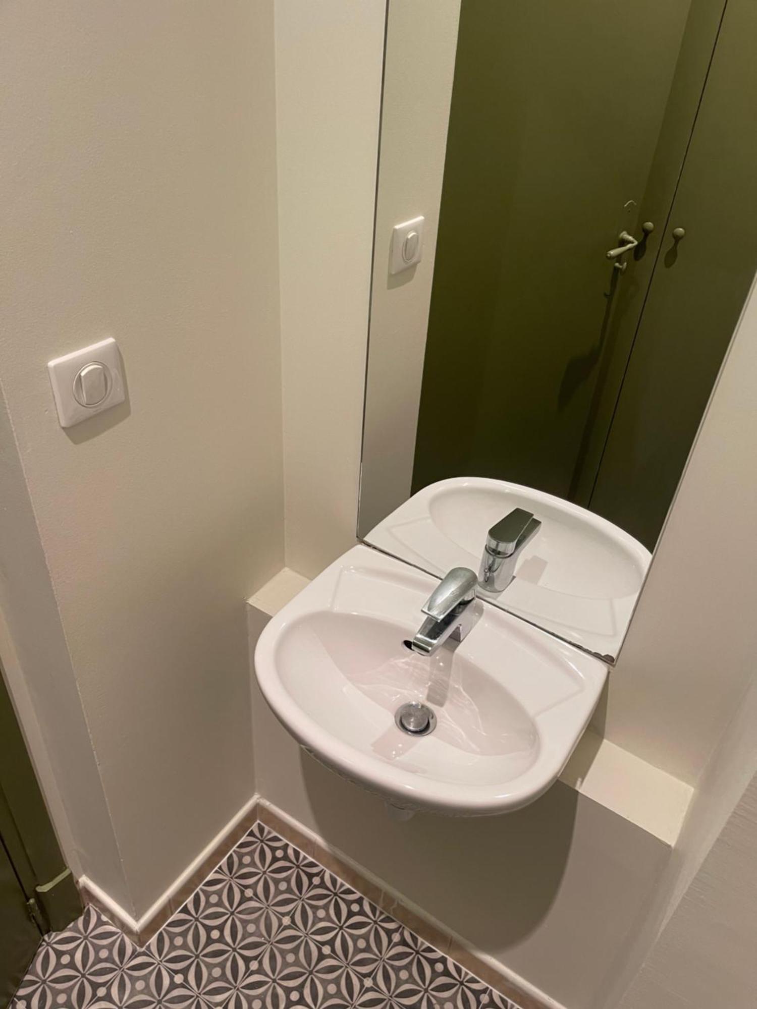 Appartement Au Coeur Du Centre Ville De Carcassonne Esterno foto