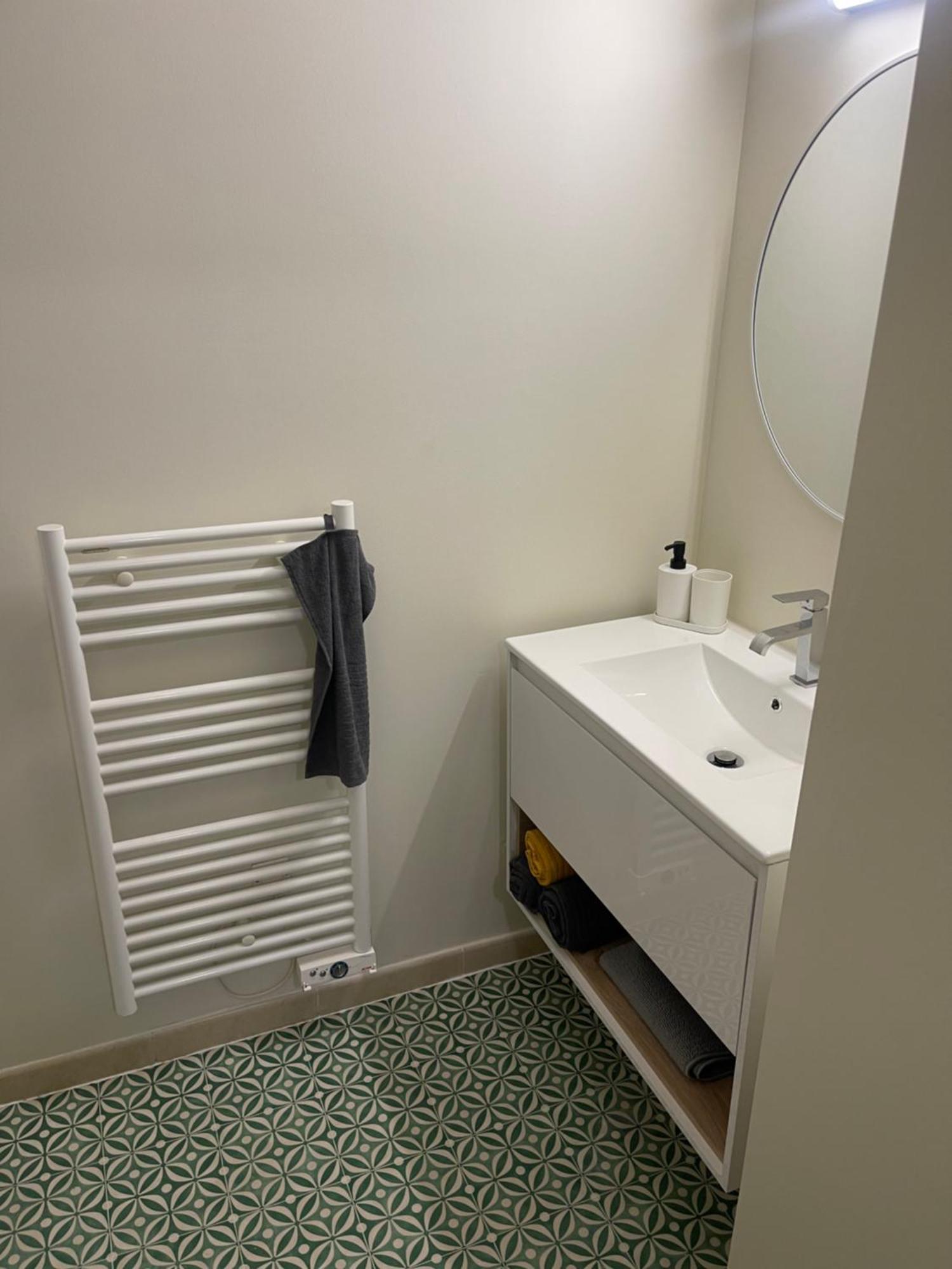 Appartement Au Coeur Du Centre Ville De Carcassonne Esterno foto
