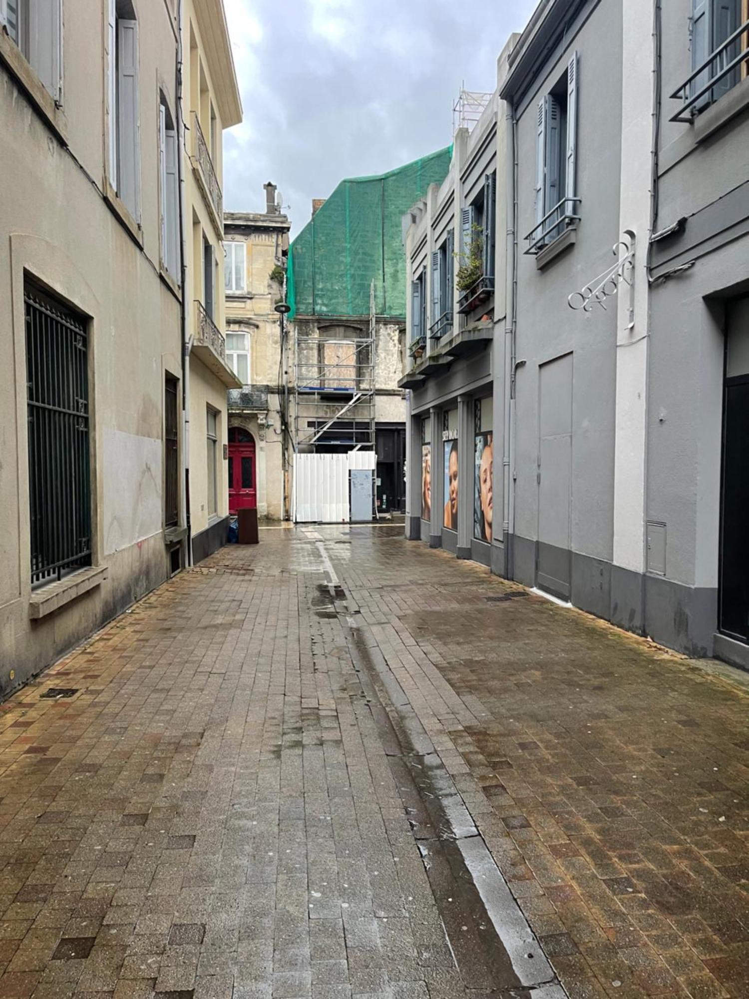 Appartement Au Coeur Du Centre Ville De Carcassonne Esterno foto