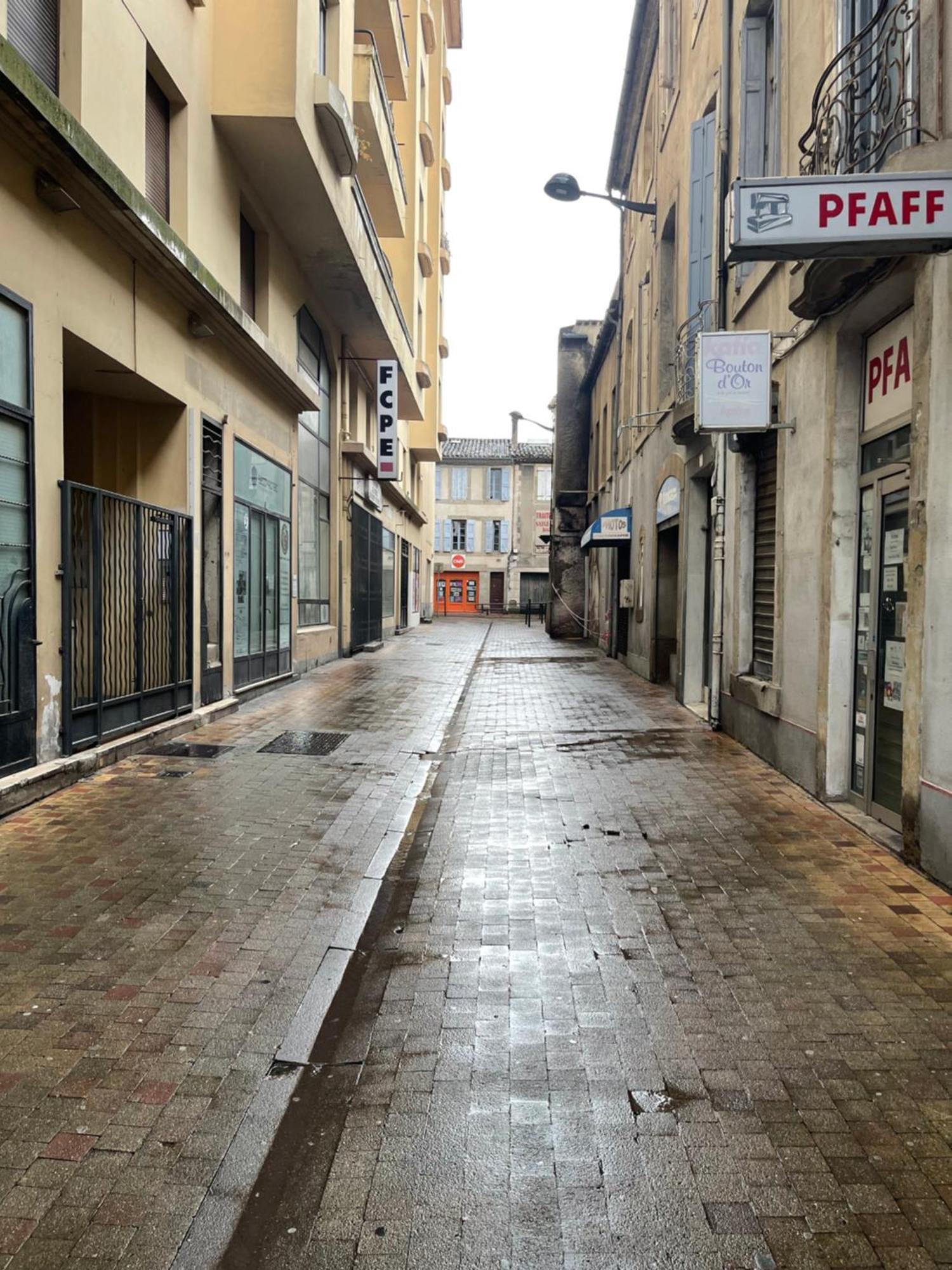Appartement Au Coeur Du Centre Ville De Carcassonne Esterno foto